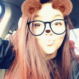 Meet your Posher, Angie